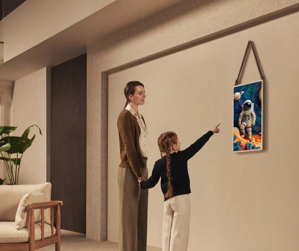 LG StanbyMe2 Carry Strap & Wall-Mount Holder